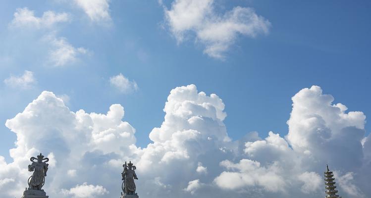 迷失沙漠的绿洲（寻找生命的绿洲，探索沙漠中的奇迹）-第1张图片-游技攻略库